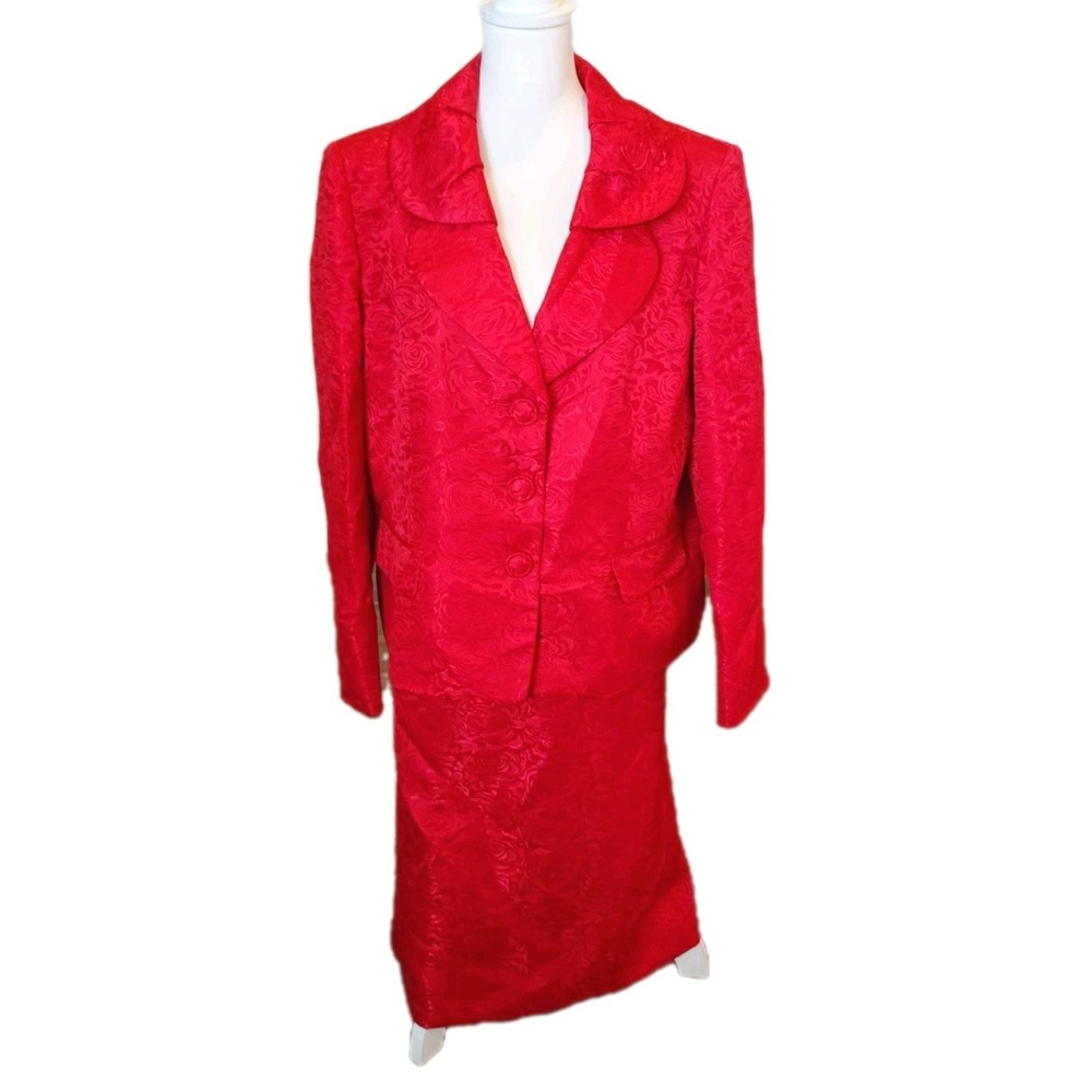Le Suit 2PC Skirt Suit Set Womens 18W Red Embossed Floral Church Office Occasion